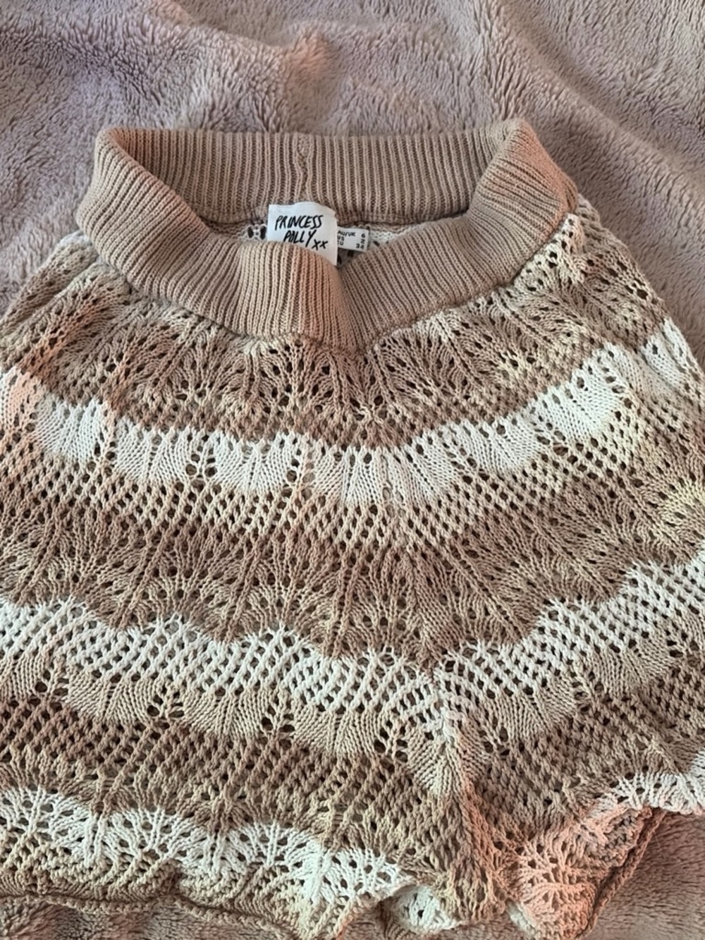 Princess Polly Cream and tan crochet beach short